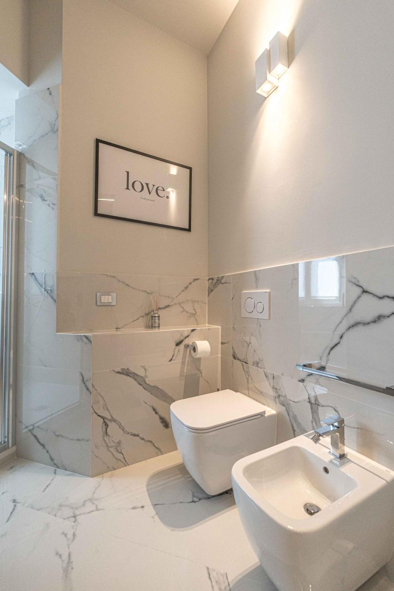 Moscova Luxury New Suite Милан Экстерьер фото