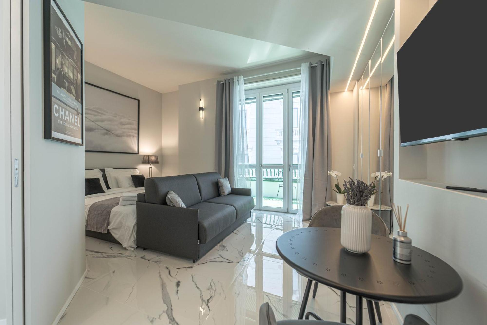 Moscova Luxury New Suite Милан Экстерьер фото