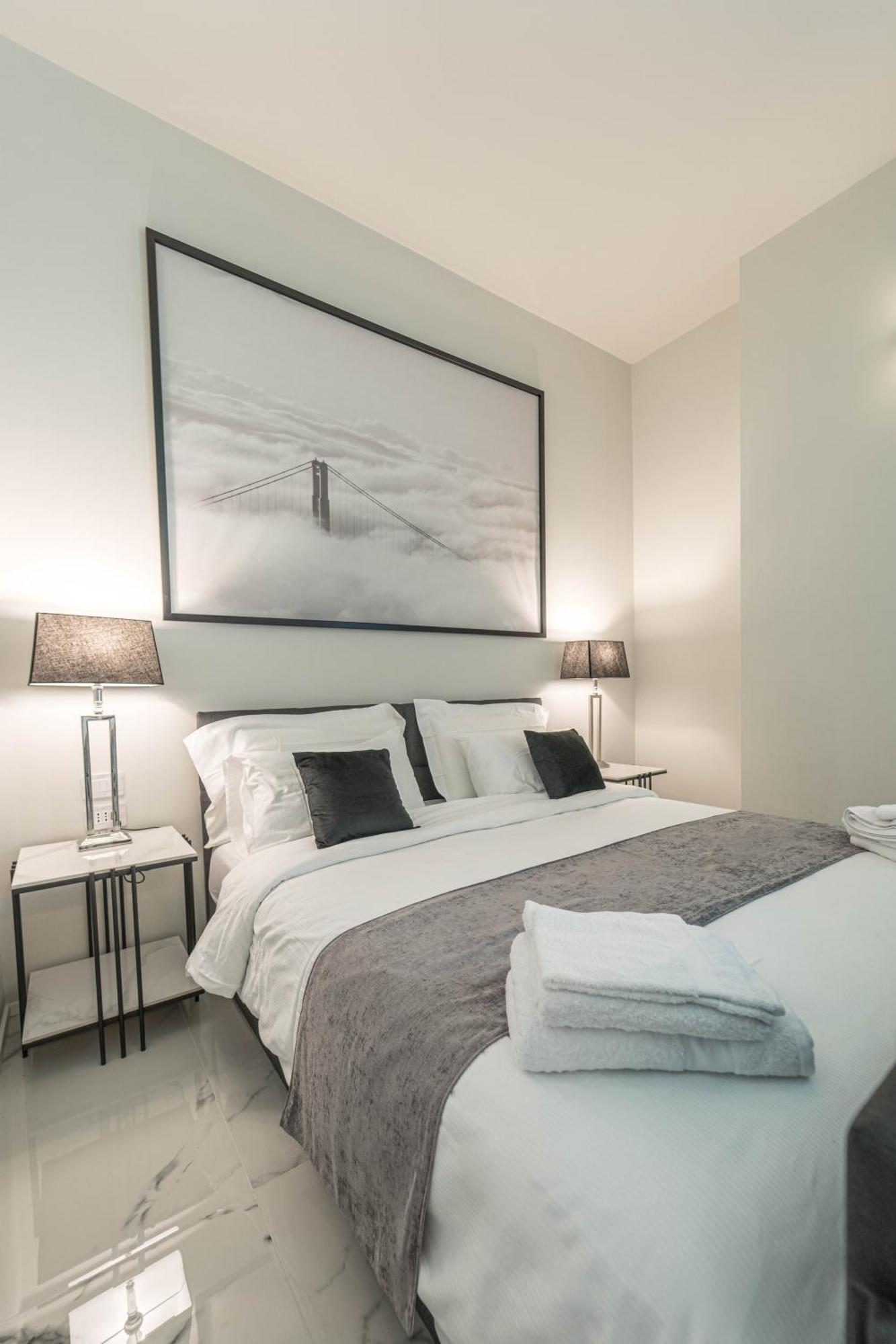 Moscova Luxury New Suite Милан Экстерьер фото